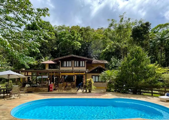 Havilá Arara Azul Nova Friburgo
